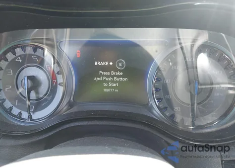 2017 Chrysler 300 300S z USA, uszkodzony, nr VIN 2C3CCABT0HH614429